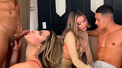 Celosa por la traición, me follo al hermanastro de mi novio y termino llena de leche – Ambar Prada