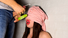 ICE CREAM GAME. Step Sis didn't expected this CUMSHOT on her Face during the Game of Taste