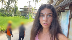 Girl Asks Waiter to Cover Her Face with Cum in Public Cafe to Eat Burger